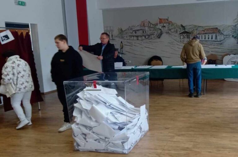 Wybory parlamentarne 2023 w Kazimierzu. Zdjęcie nadesłane do redakcji